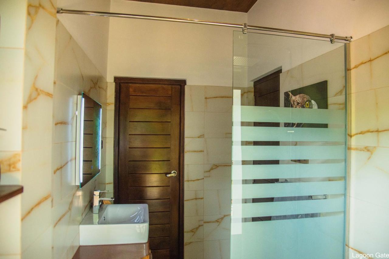 Lagoon Gate Tangalle Resort Exterior photo